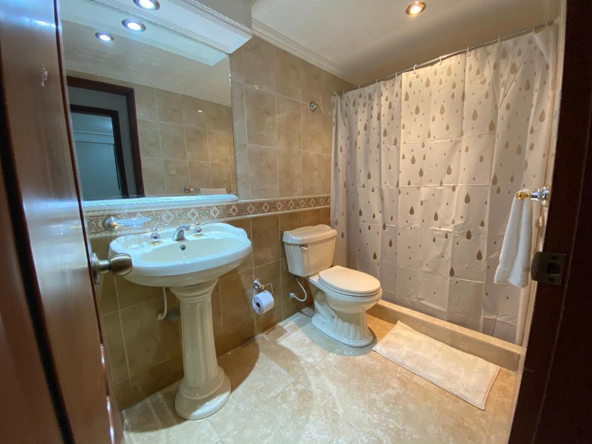 Santa Ana Luxury Rentals Hotel Bogota Luaran gambar